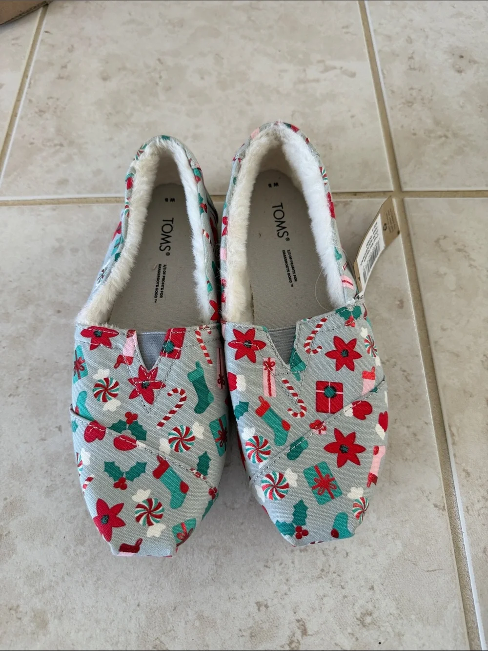 Toms Slip Ons (NWT)